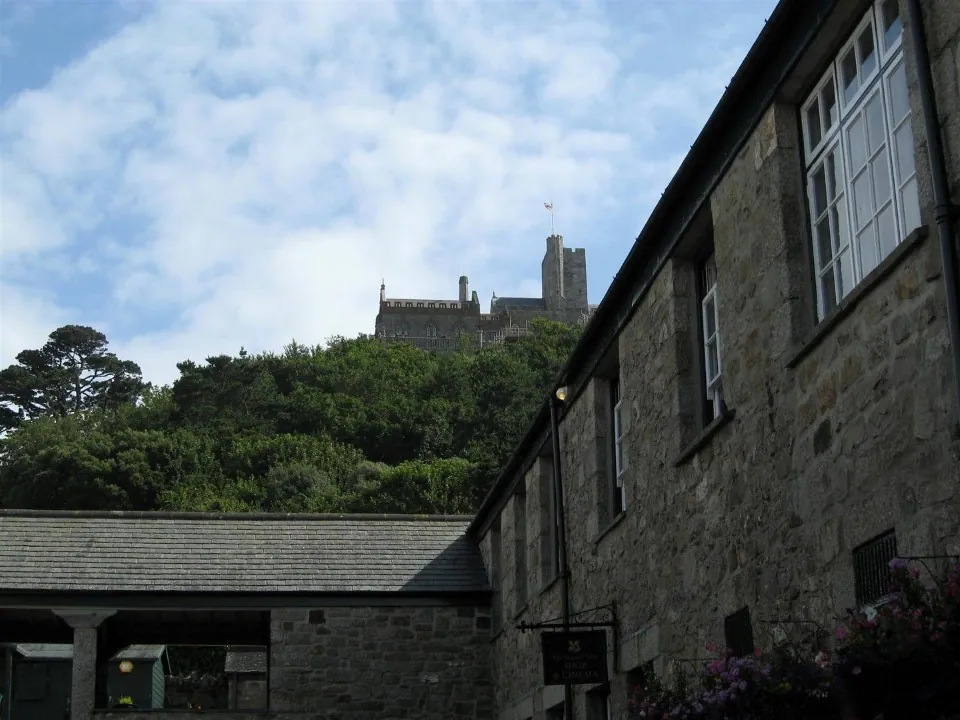 Day 2 st michaels mount entrance 2